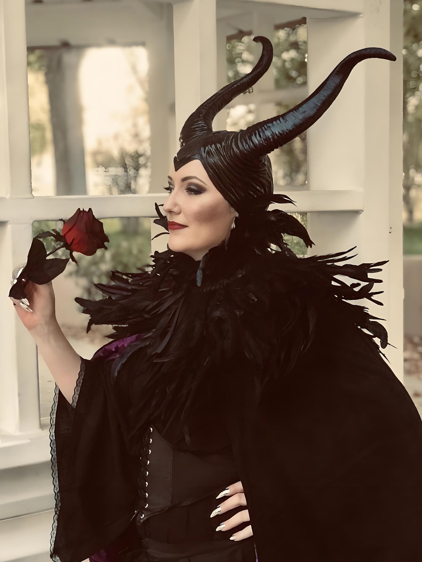 HOMELEX Evil Queen Horns with Feather Cape Shawl Set – Black Halloween Costume for Women