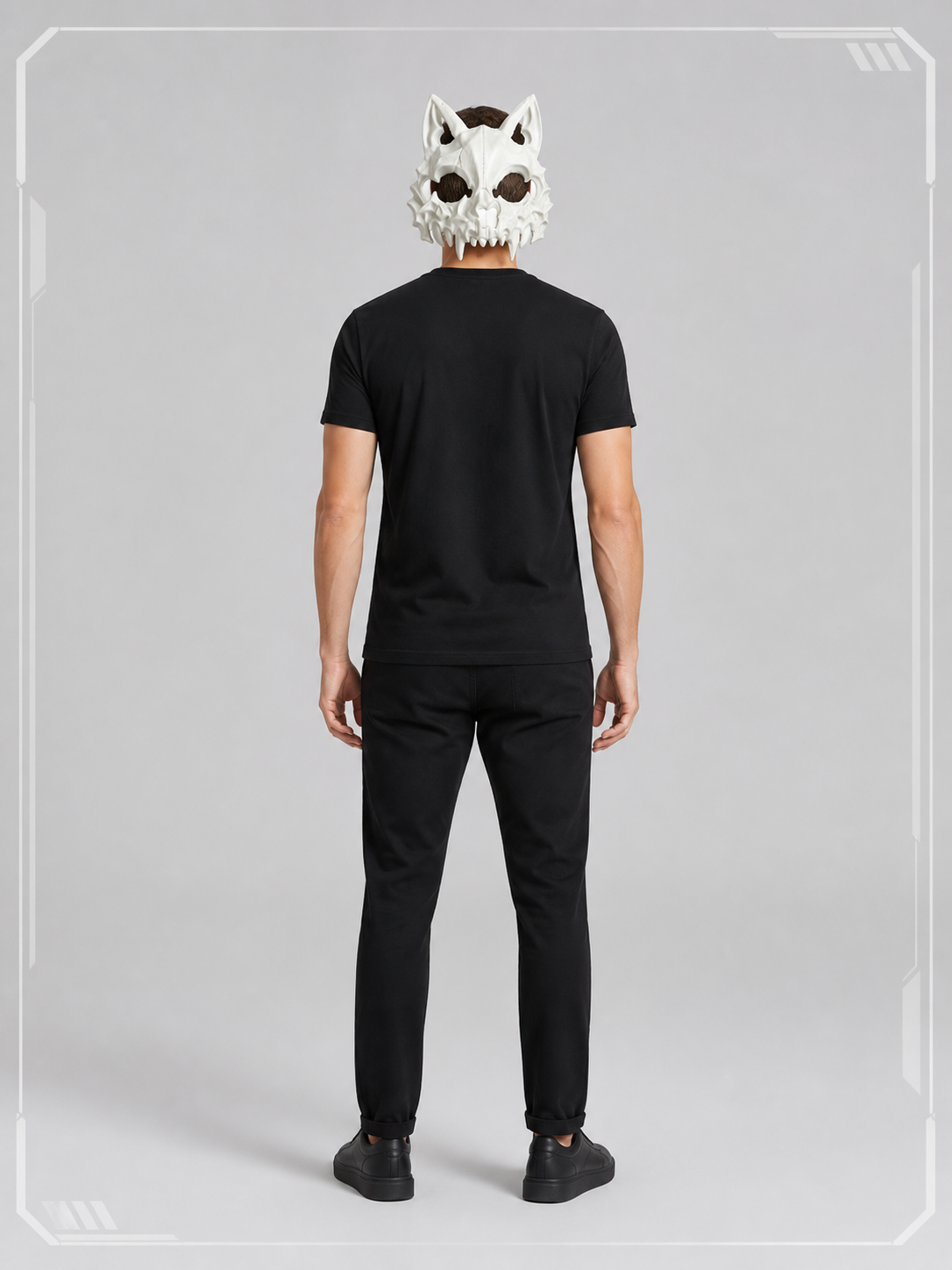 White Skull-Shaped Carnival Mask with Fangs