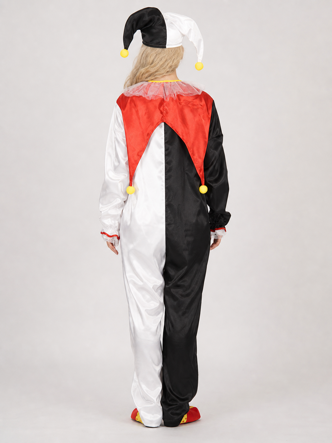 Clown Costume with Hat and Collar