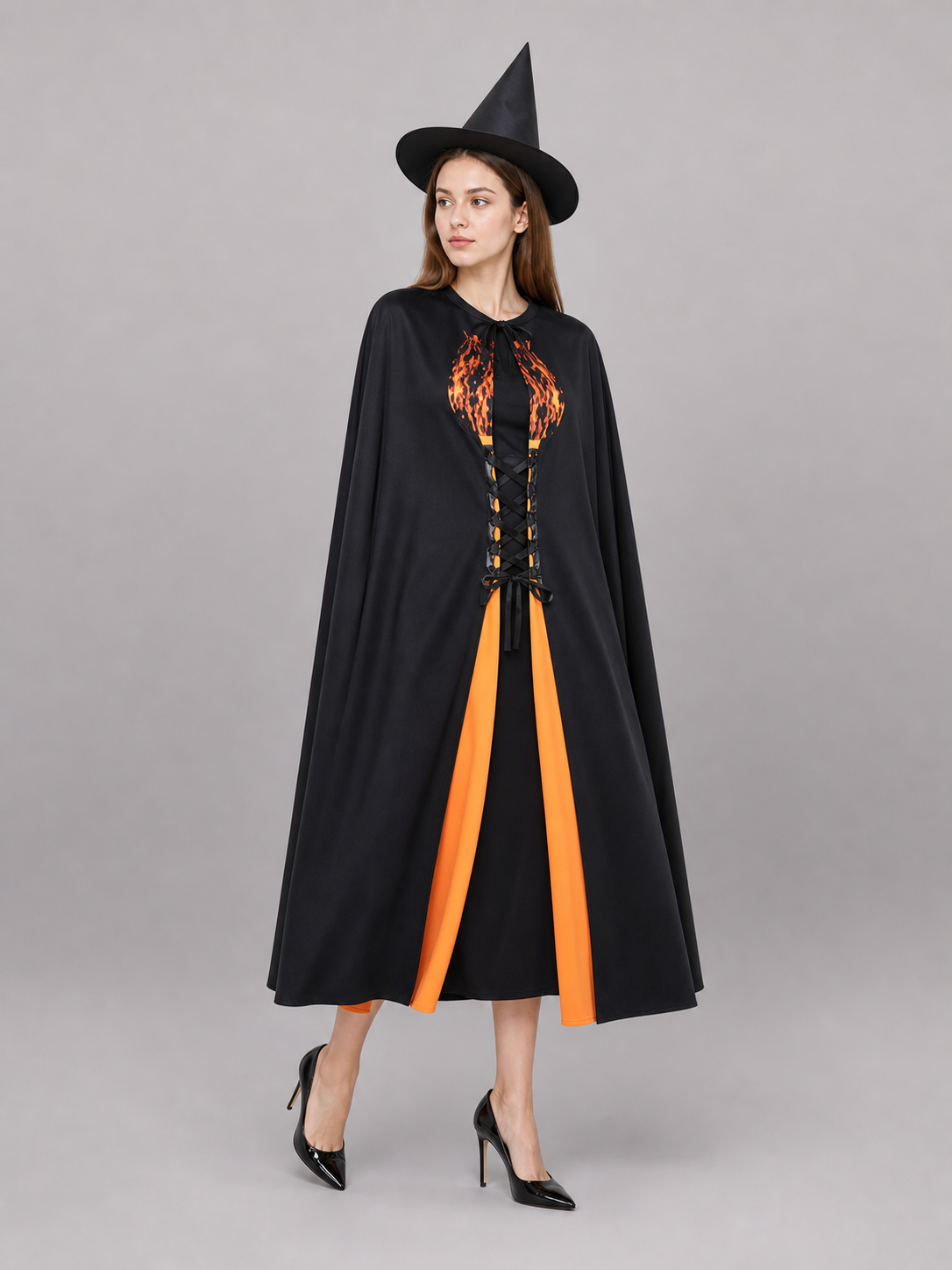 Witch costume with dress and pointed hat