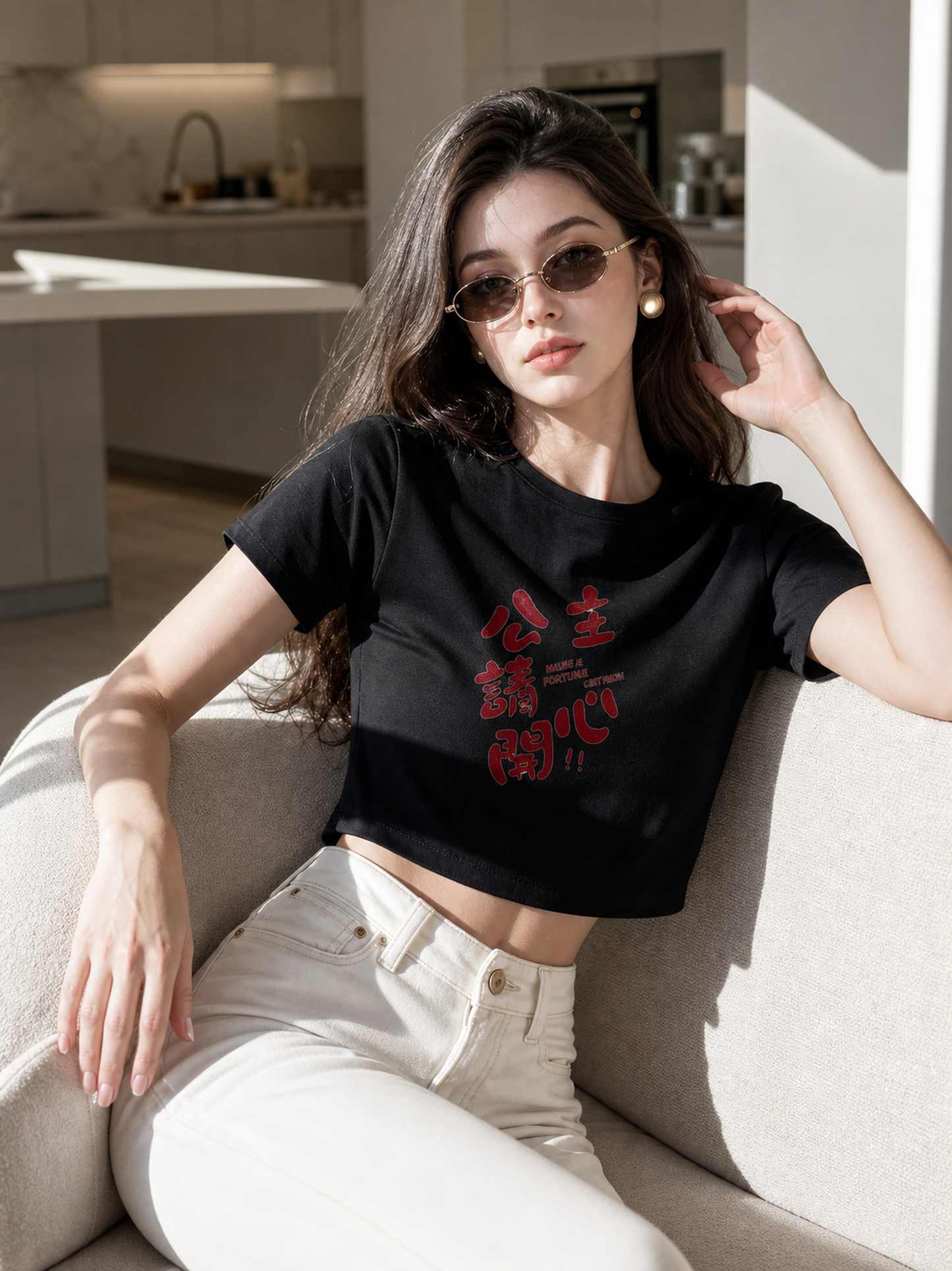 Black Women’s Printed Cropped T-Shirt side view