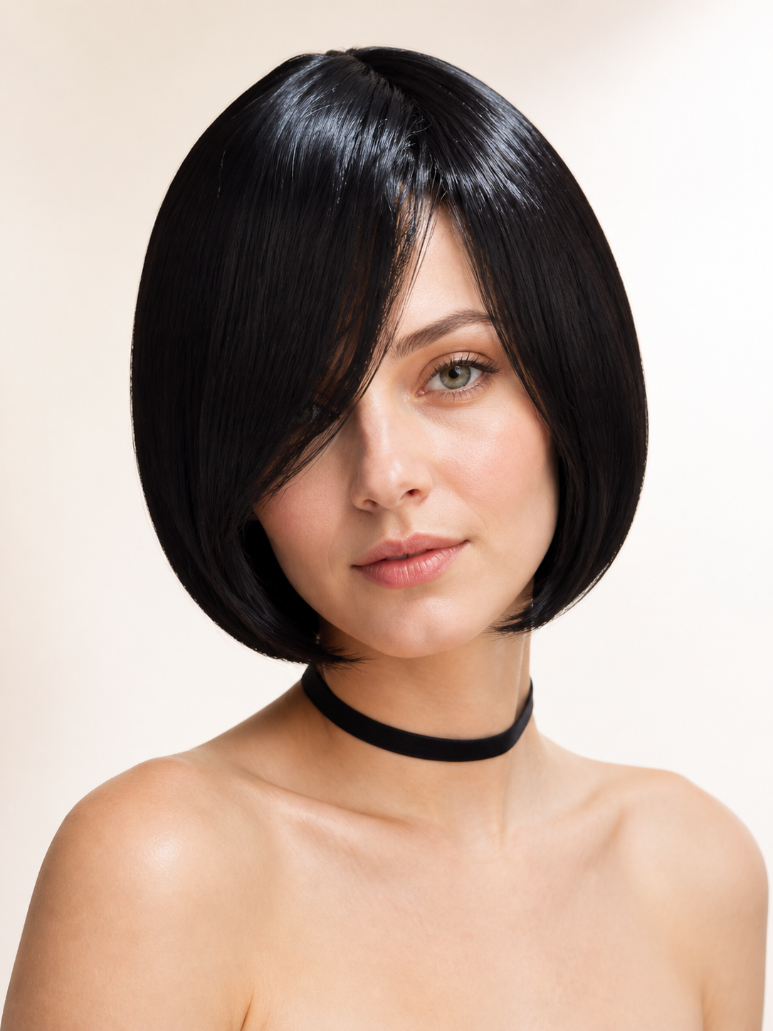 Short Black Carnival Wig with Side-Swept Bangs Costume Wigs detail 2