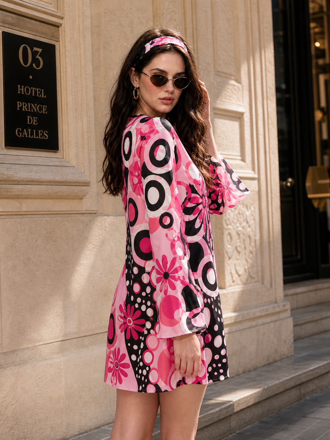 ’80s Disco Costume: Dress with Accessory
