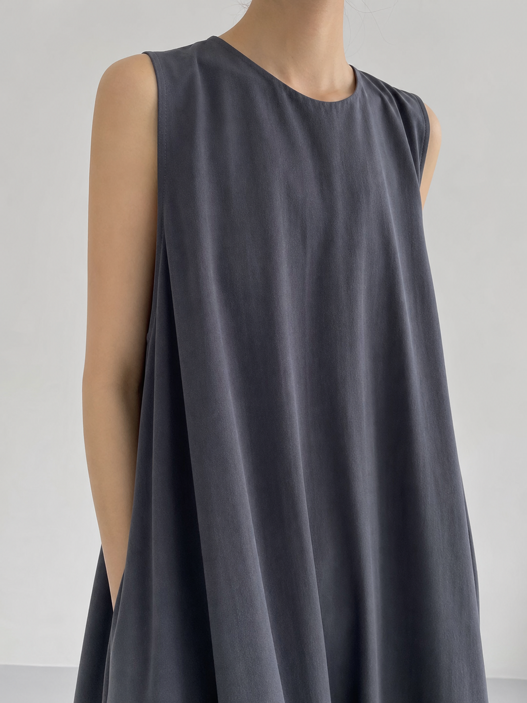 Loose Sleeveless Maxi Dress in Korean Chic Style