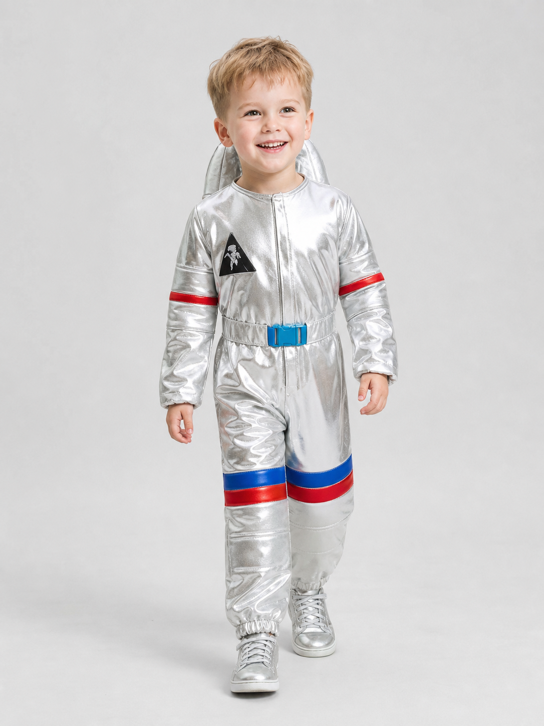 Astronaut costume with backpack