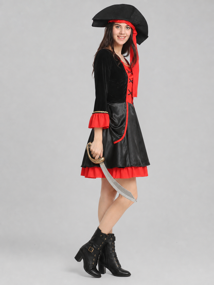 Pirate costume with dress and hat for Halloween