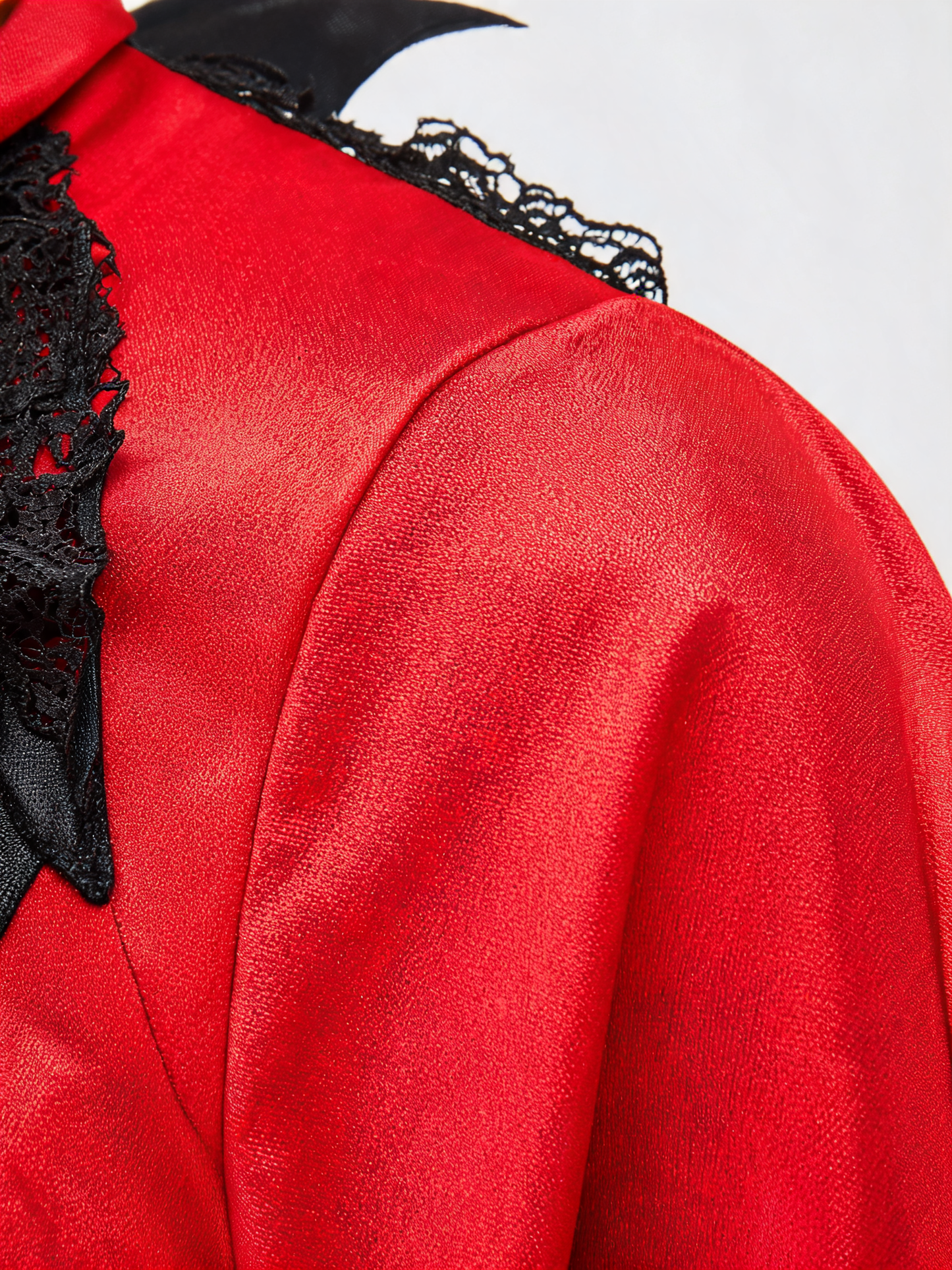 Red demon-style dress for masquerade and party
