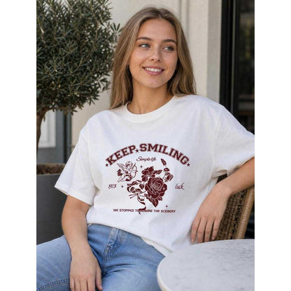 Loose-fit oversized white T-shirt with print lifestyle view