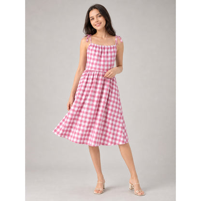 Barbie-Style Costume: Plaid Dress and Hat lifestyle