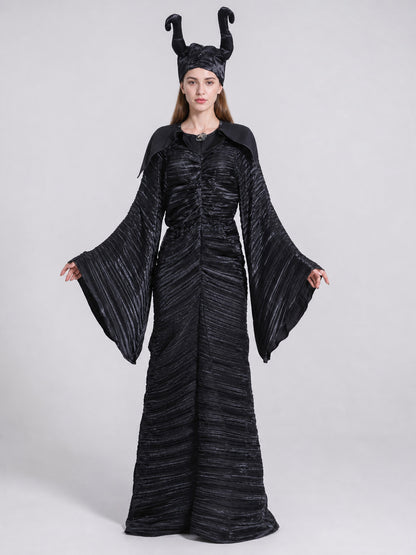 Long Black Dress with Bell Sleeves Costume Dresses detail