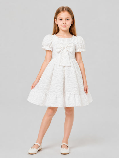 White Princess Dress with Puffy Sleeves and Bow Costume Dresses detail