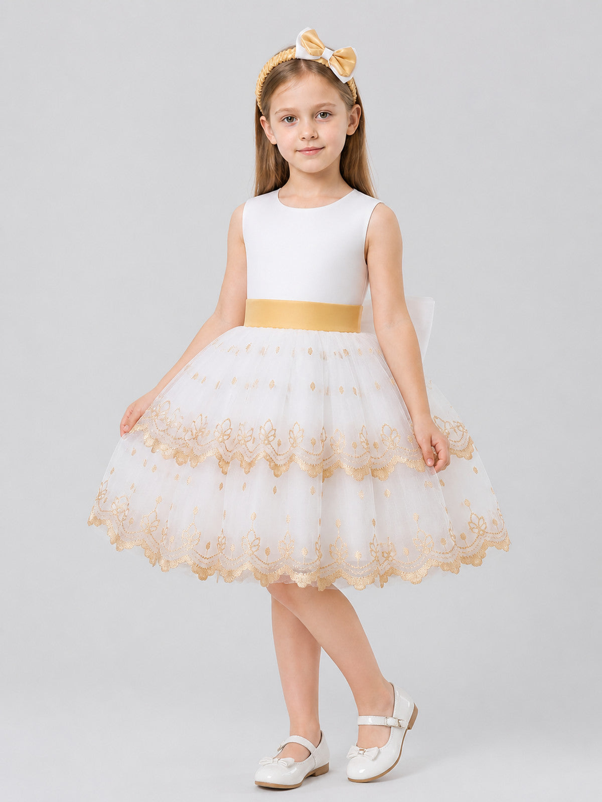 Embroidered Flower Girl Dress with Full Skirt for Weddings Costume Dresses detail