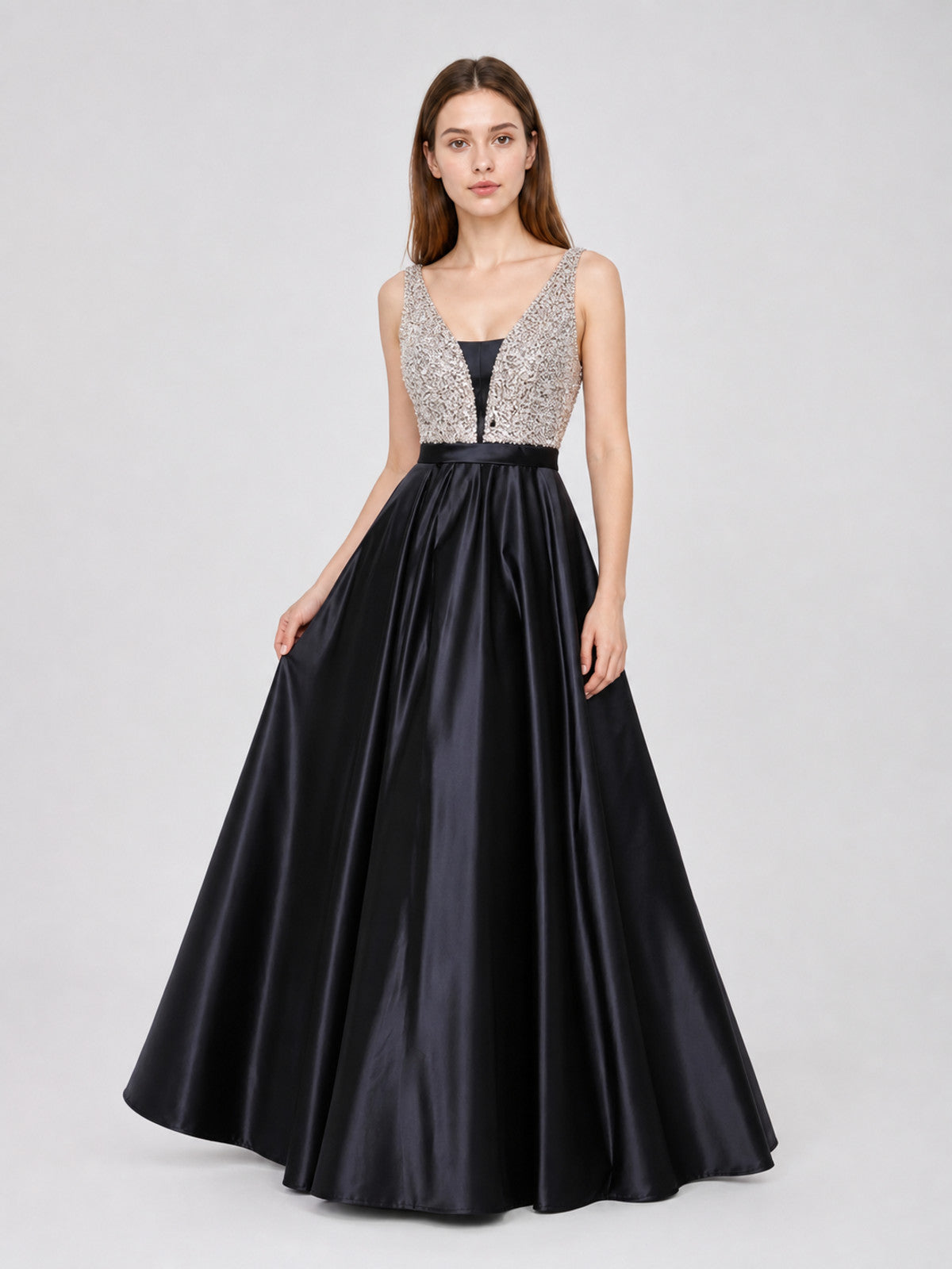 Elegant floor-length dress with a V-neckline