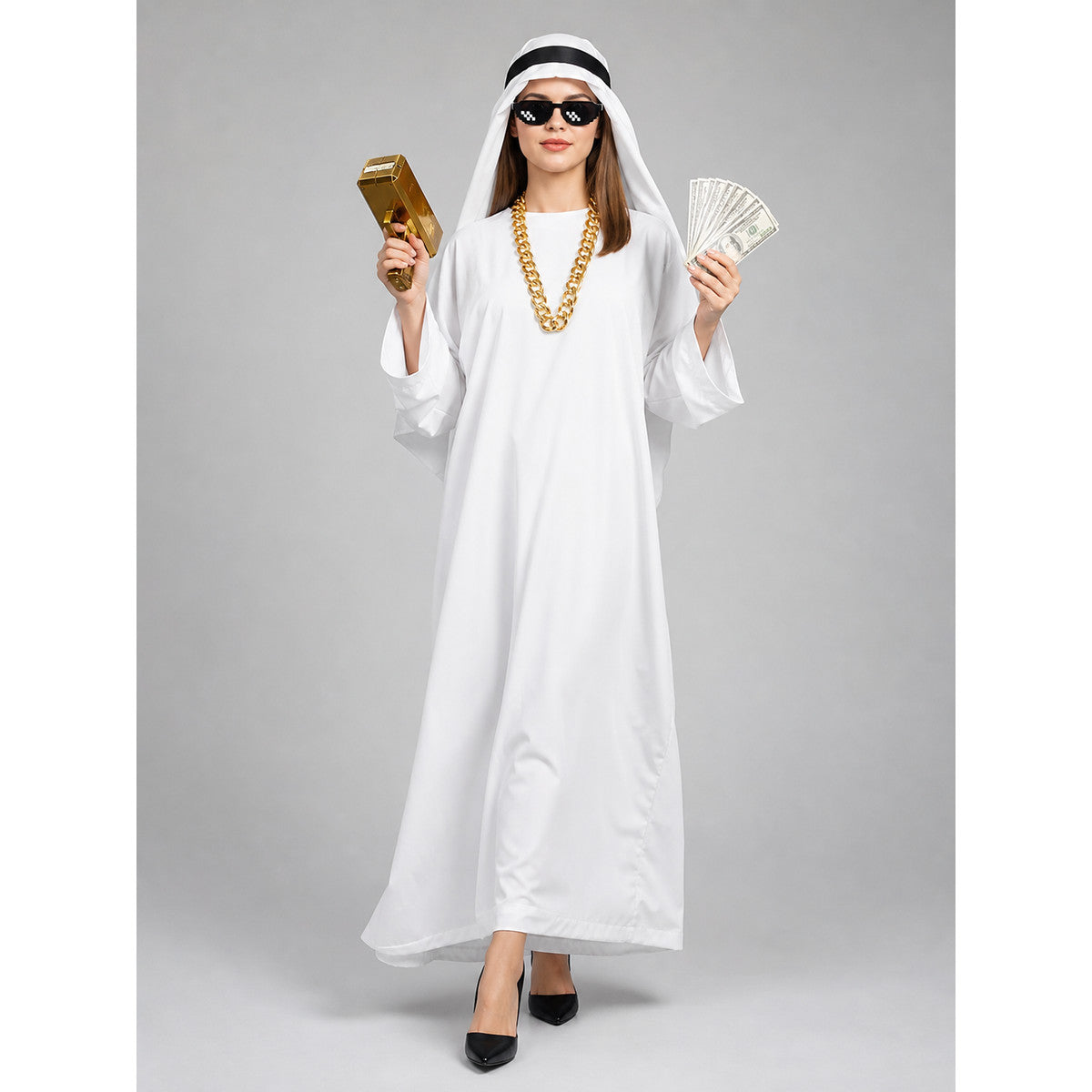 Arabian-style carnival costume with robe and accessories lifestyle
