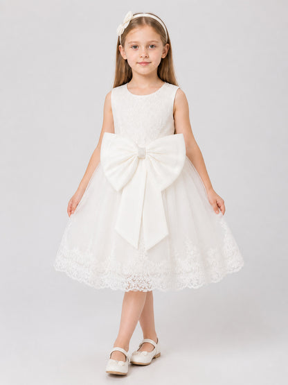 White Lace Princess Dress for Girls with a Bow Costume Dresses detail