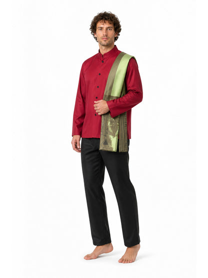 Children's Halloween cosplay costume with cape