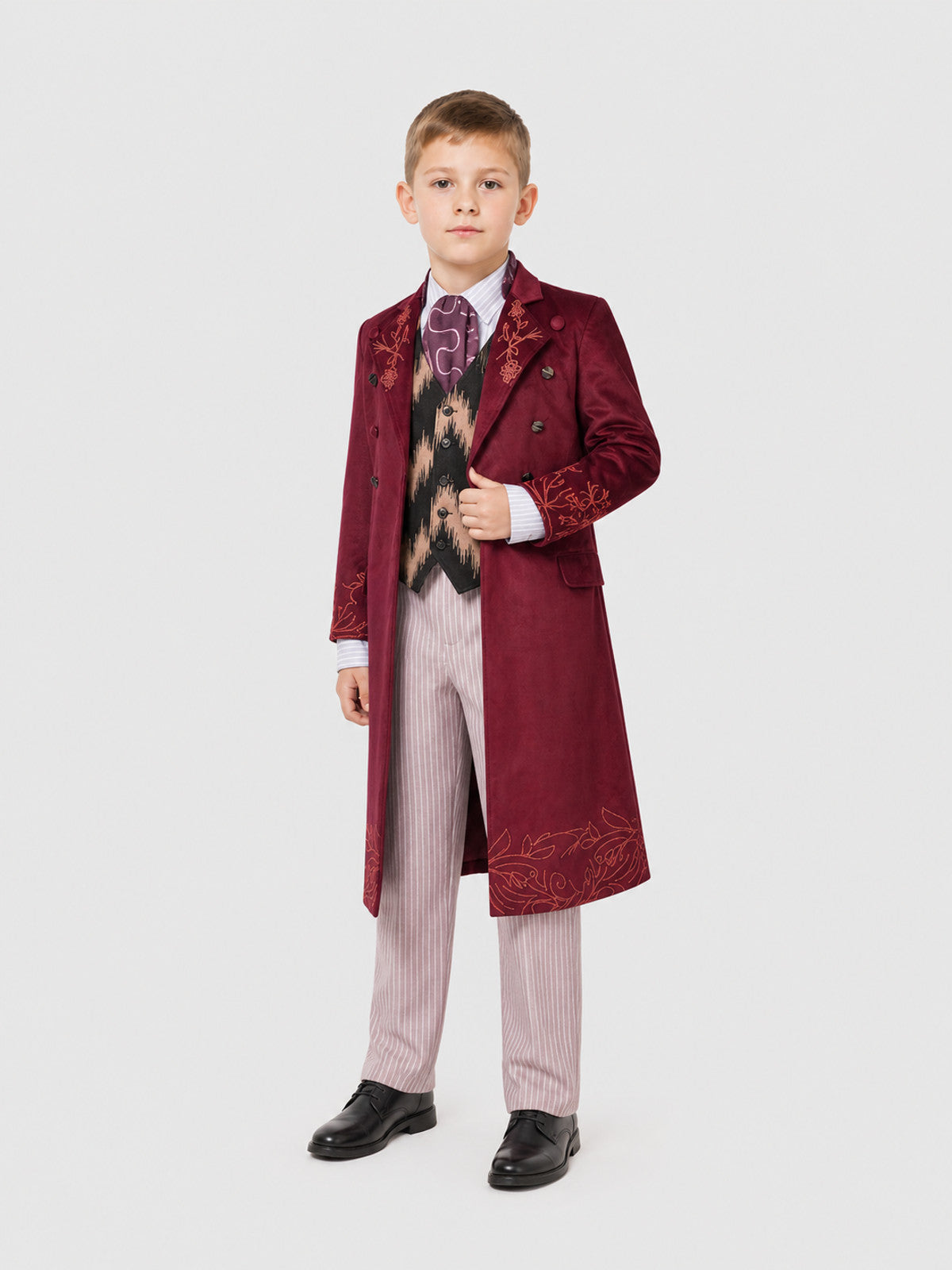 Willy Wonka Costume with Coat, Vest, Shirt, and Pants Costumes detail