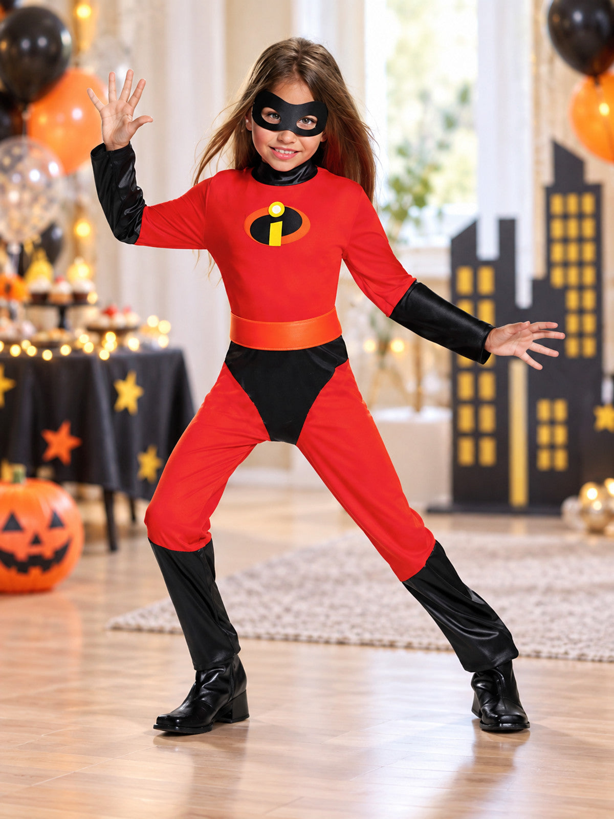 Kids' superhero carnival costume with mask and belt