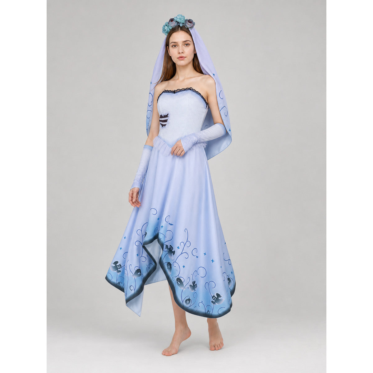 Cosplay Costume: Light Purple Dress with Veil and Decorative Details