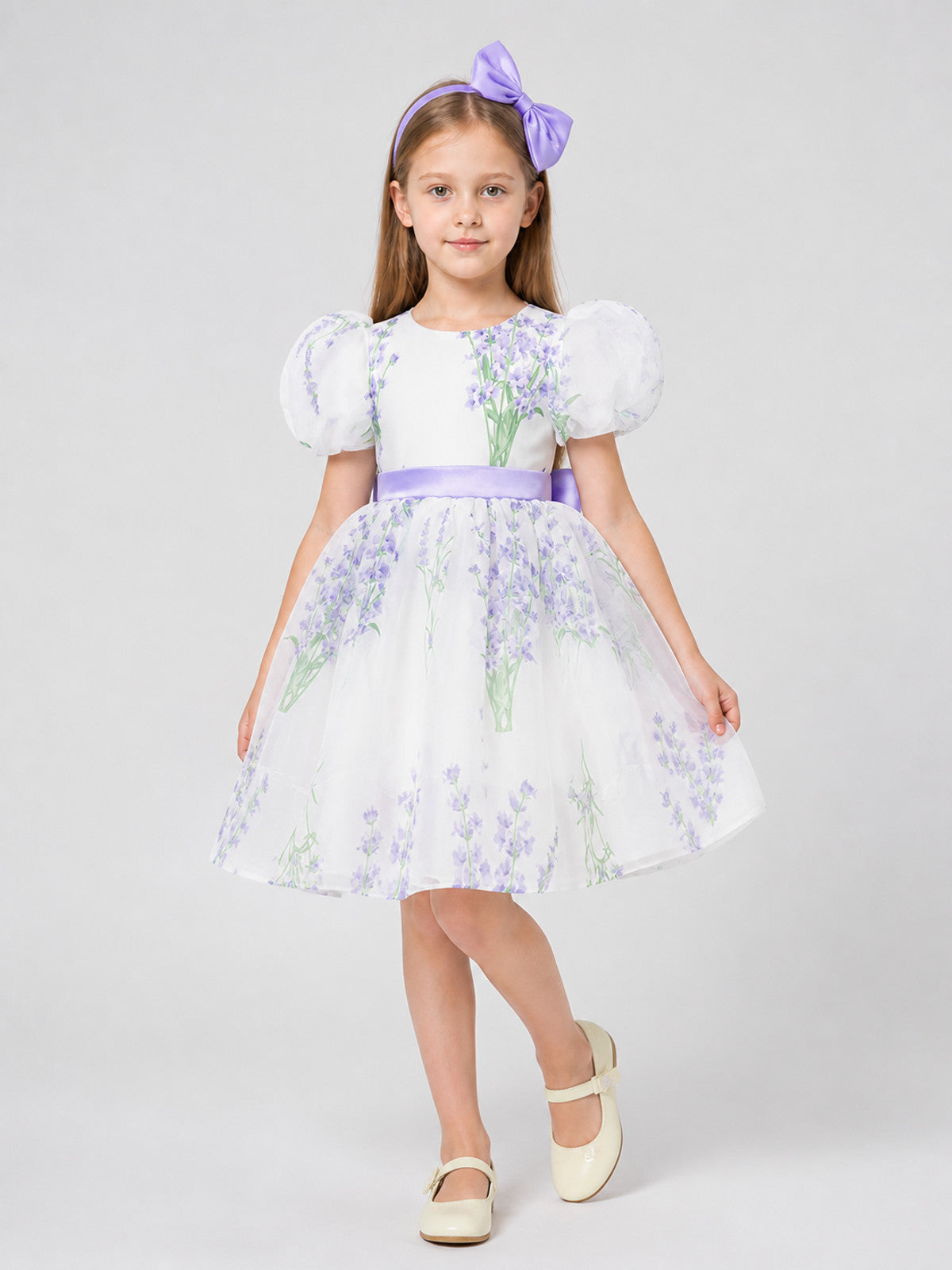 Girls’ Princess Dress with Puff Sleeves and a Bow product detail