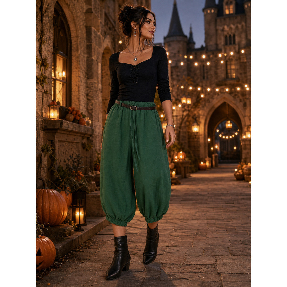 Loose-fit cropped shorts with drawstring, dark green lifestyle
