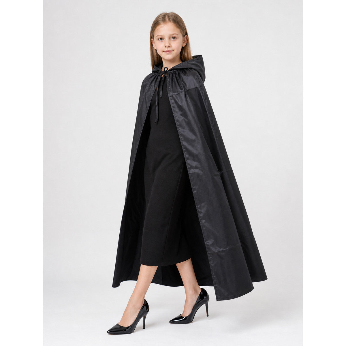 Black Hooded Carnival Cloak for Cosplay occasion guide