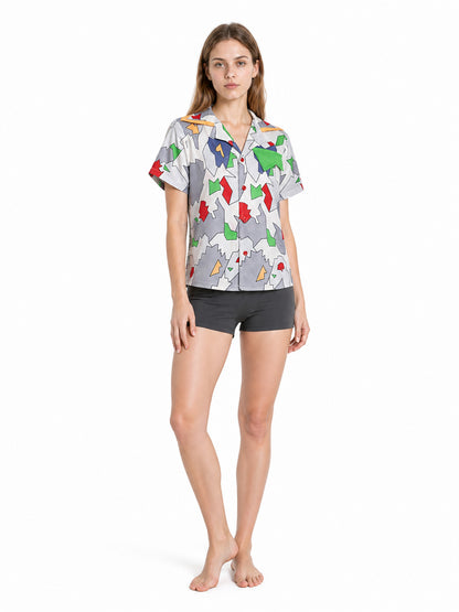 Short-Sleeve Shirt with Geometric Print product detail
