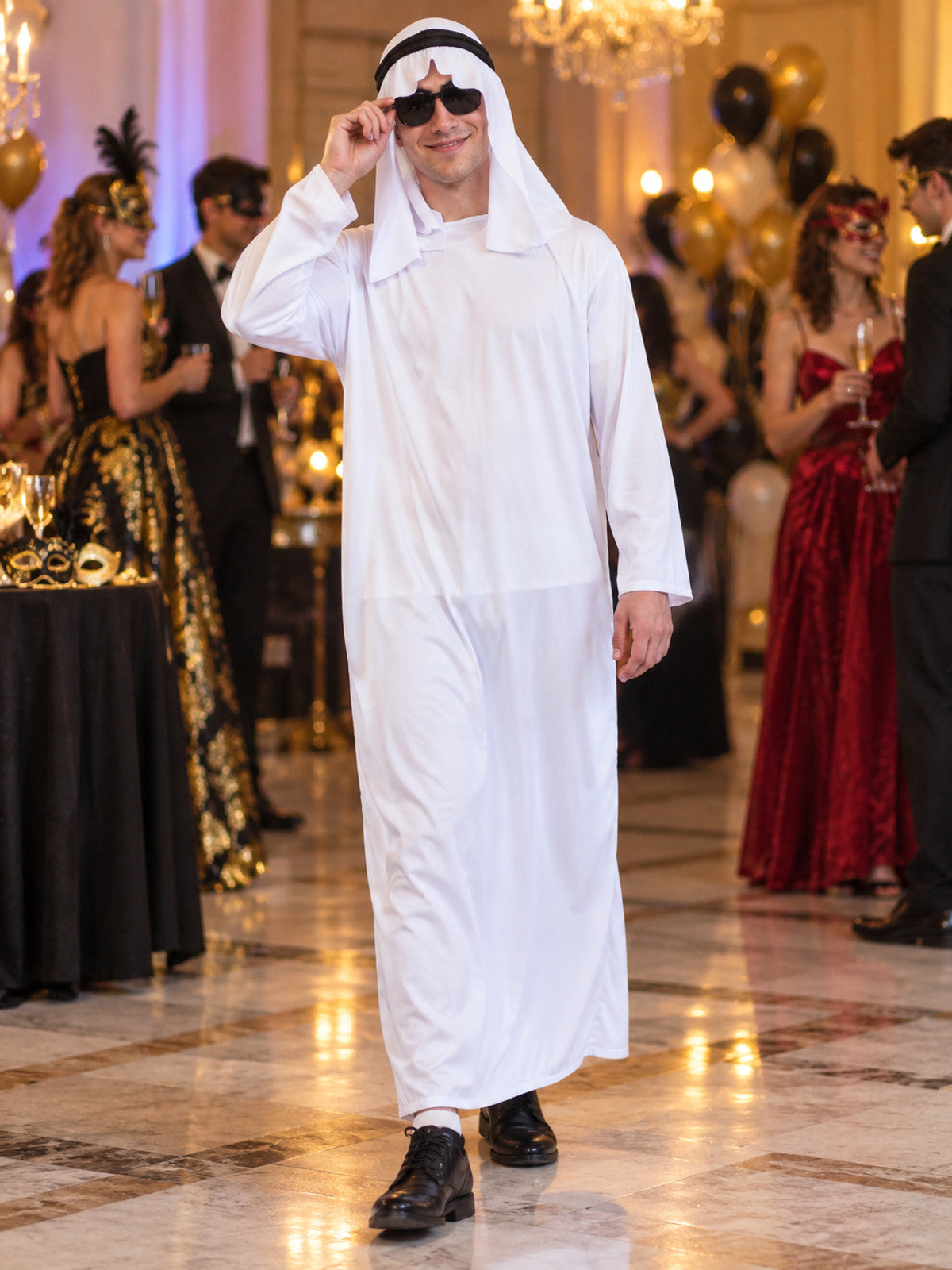 Carnival costume with a white headpiece and black ribbon