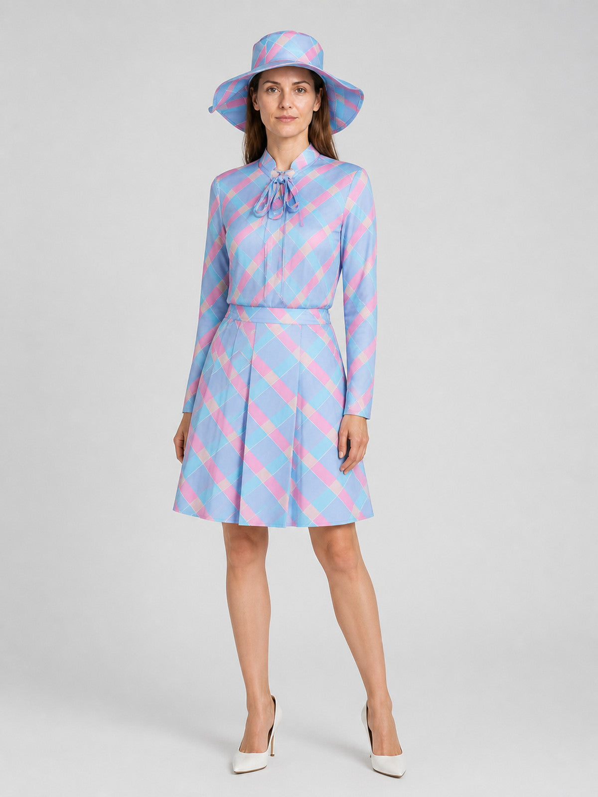Barbie Cosplay Costume: Checkered Set with Hat Costume Headwear detail