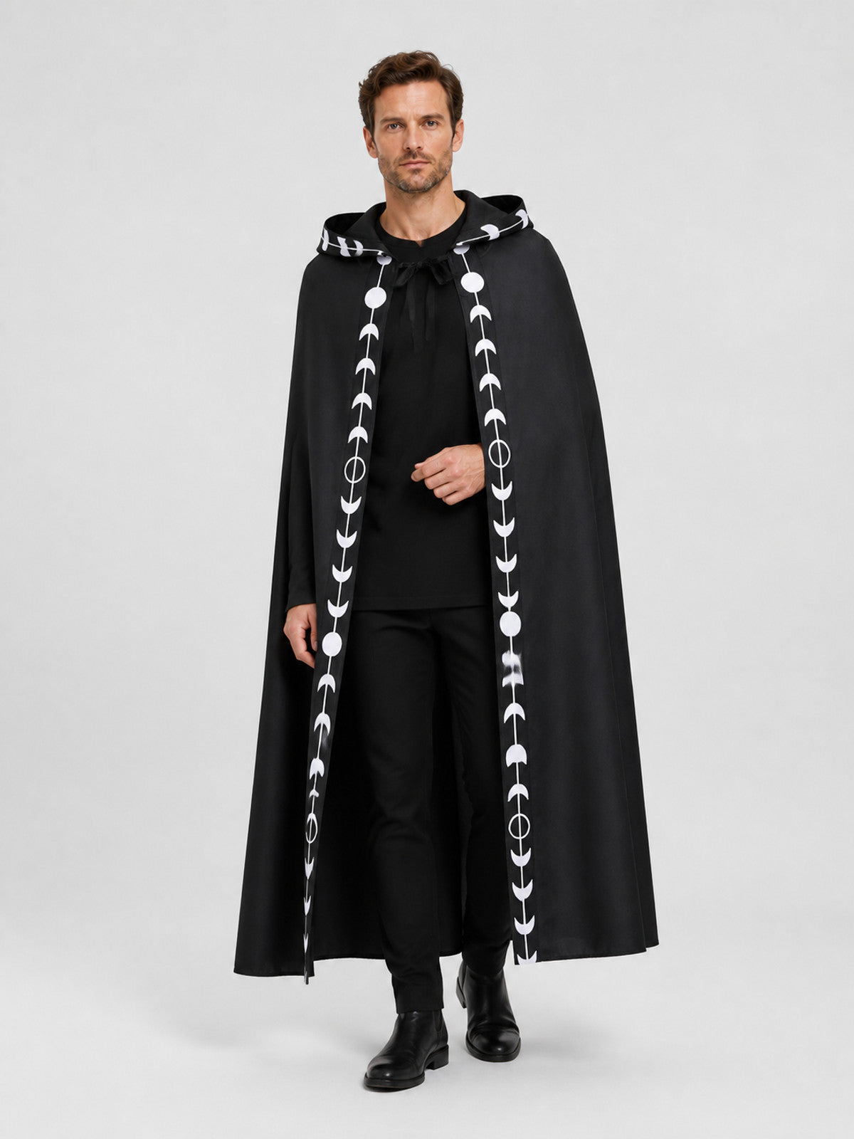 Black Hooded Cloak for Halloween, Vampire Costume Costume Capes detail