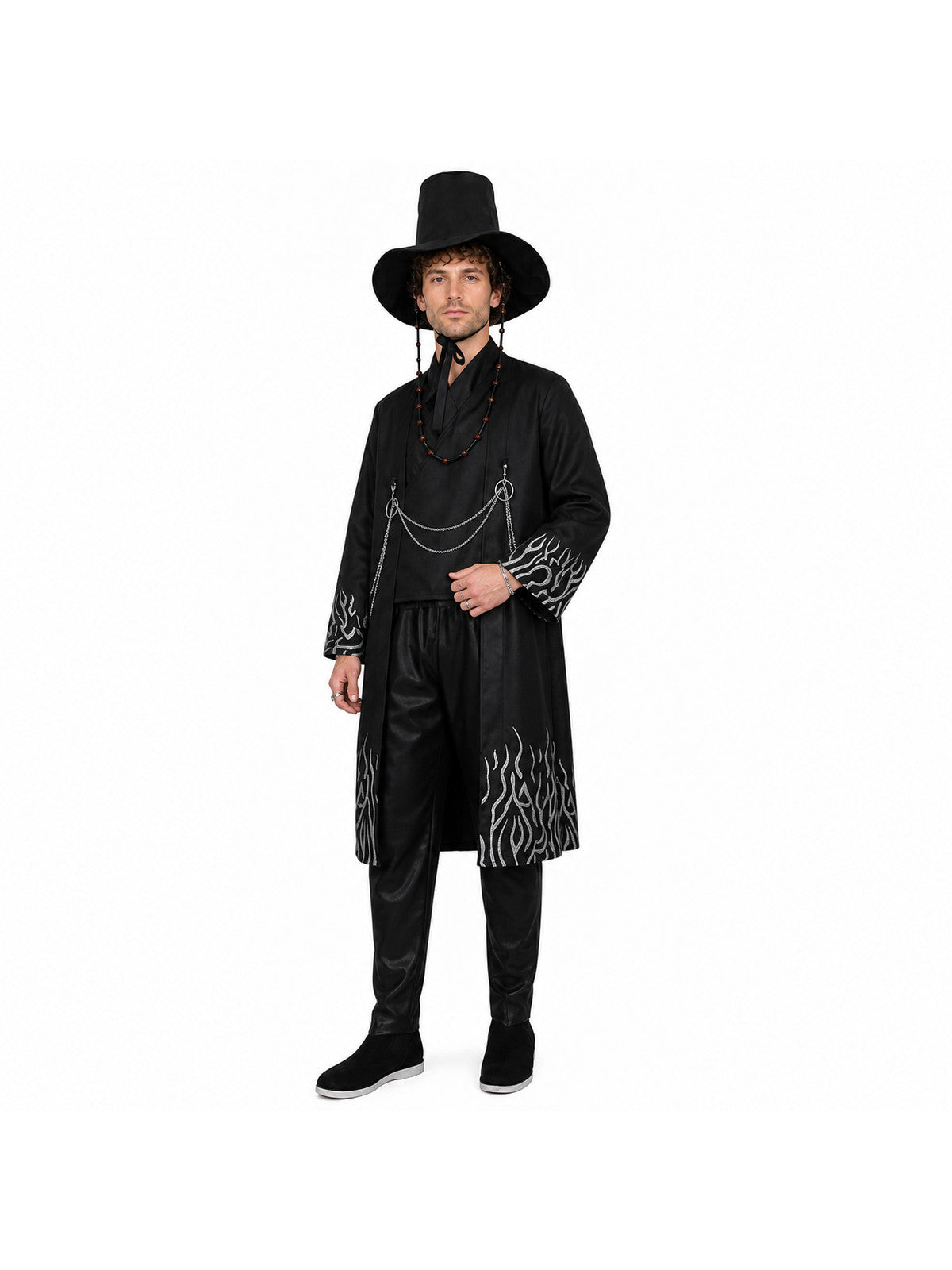 Black cosplay costume with long coat and hat Costume Headwear detail