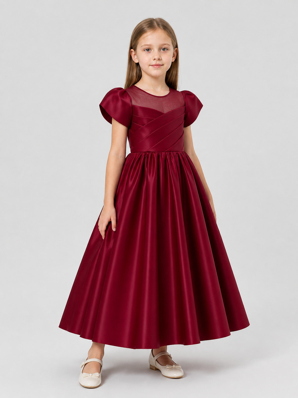 Long Princess Dress with a Full Skirt and Puff Sleeves Costume Dresses detail