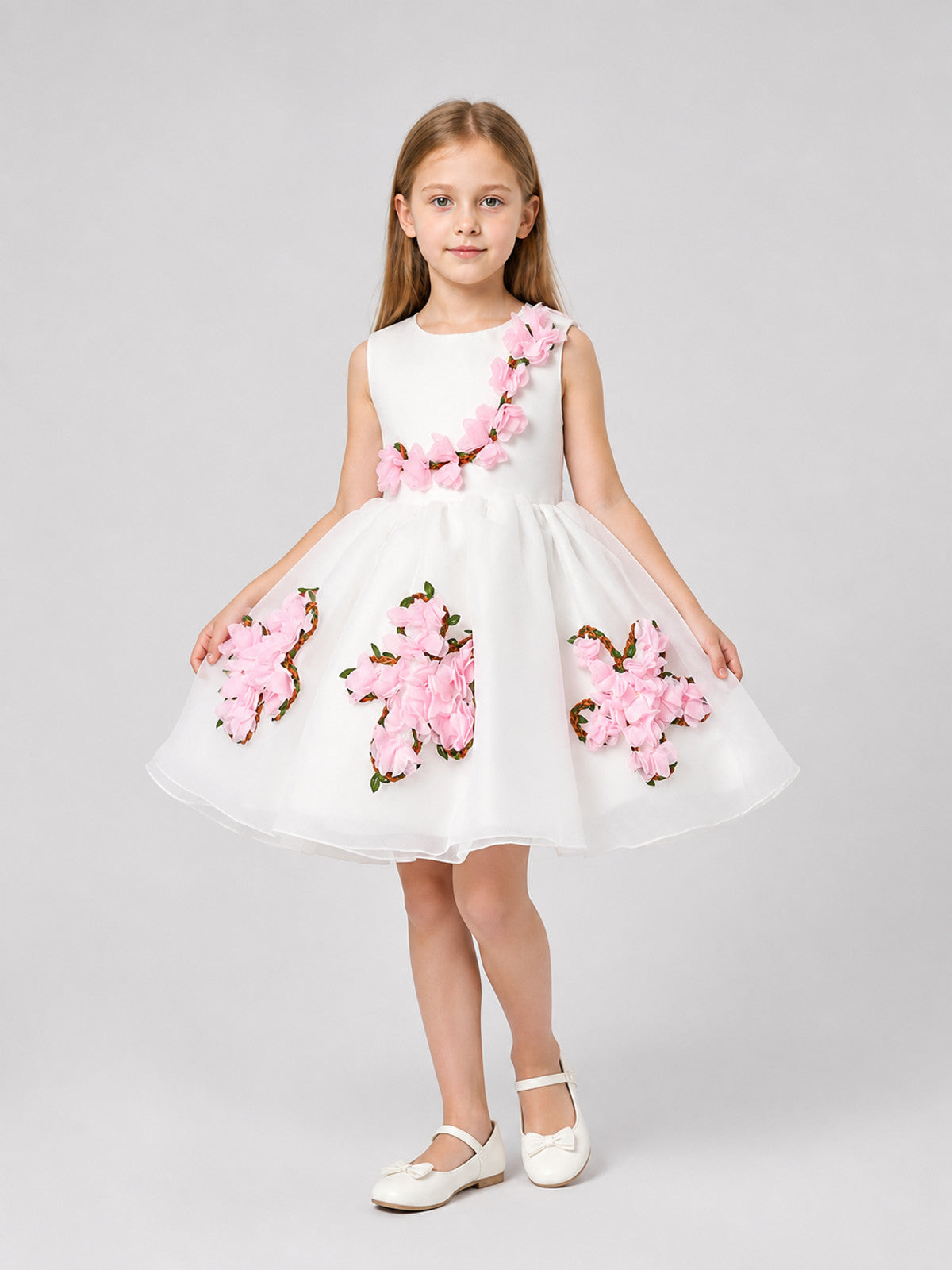Children's organza dress with a full skirt and flowers Costume Dresses detail