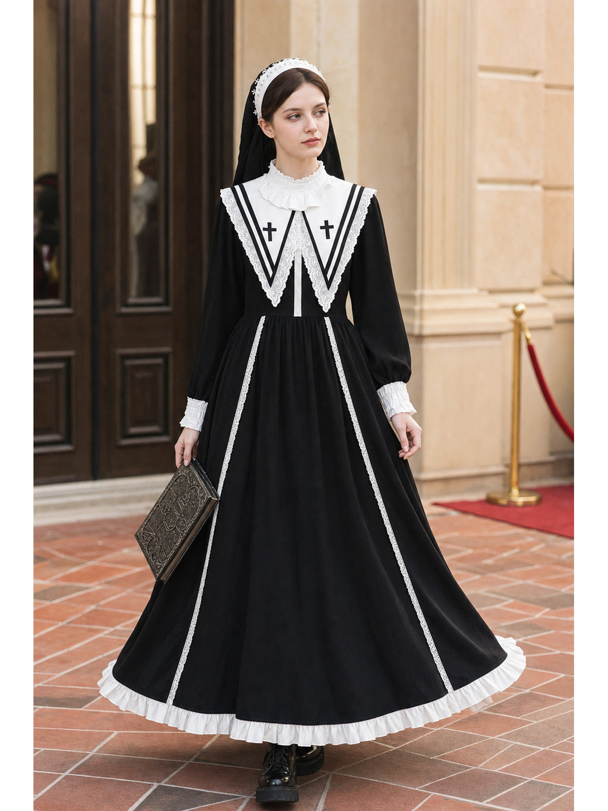 Nun Costume with Veil and Dress