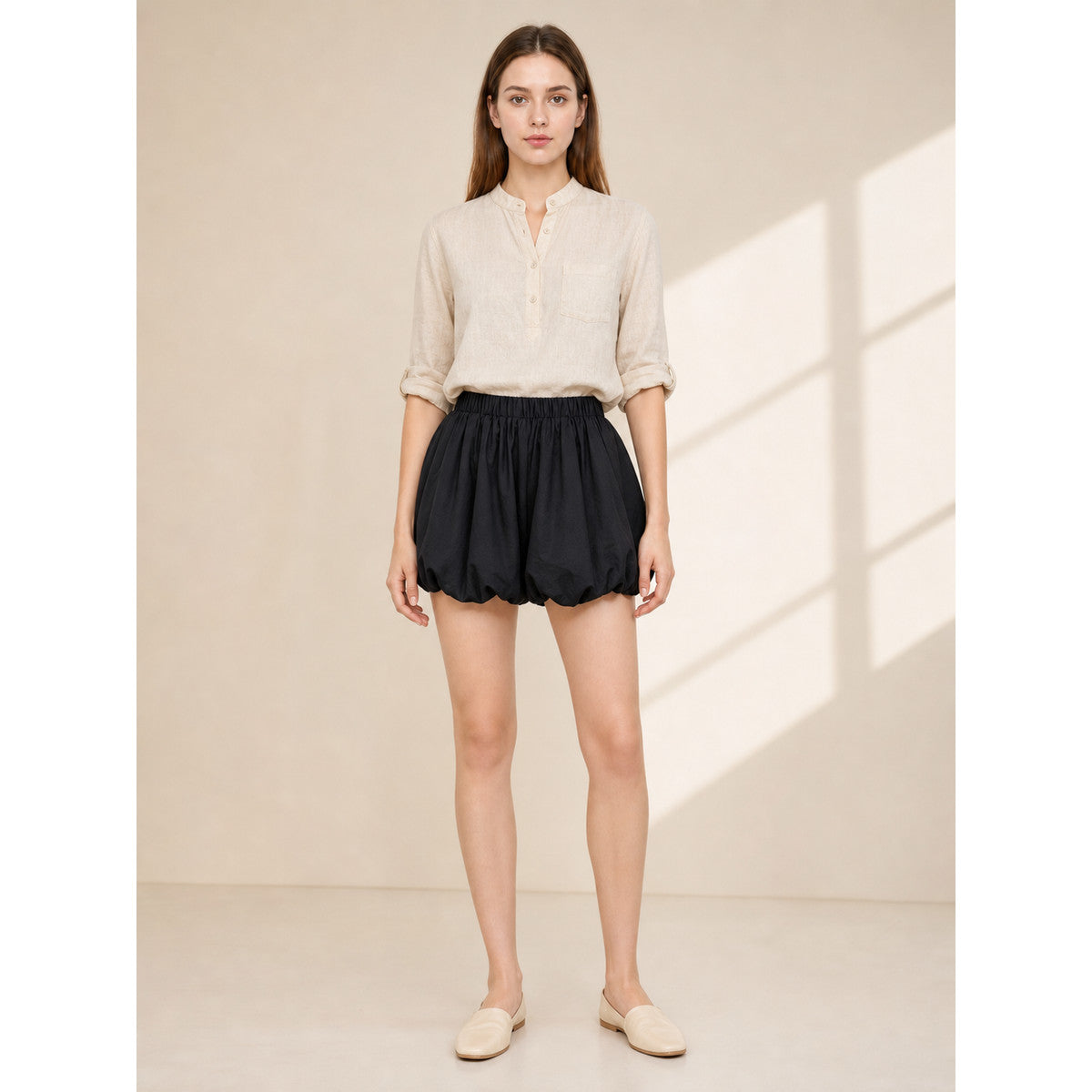 Mini skirt with a high elastic waistband and a full silhouette lifestyle