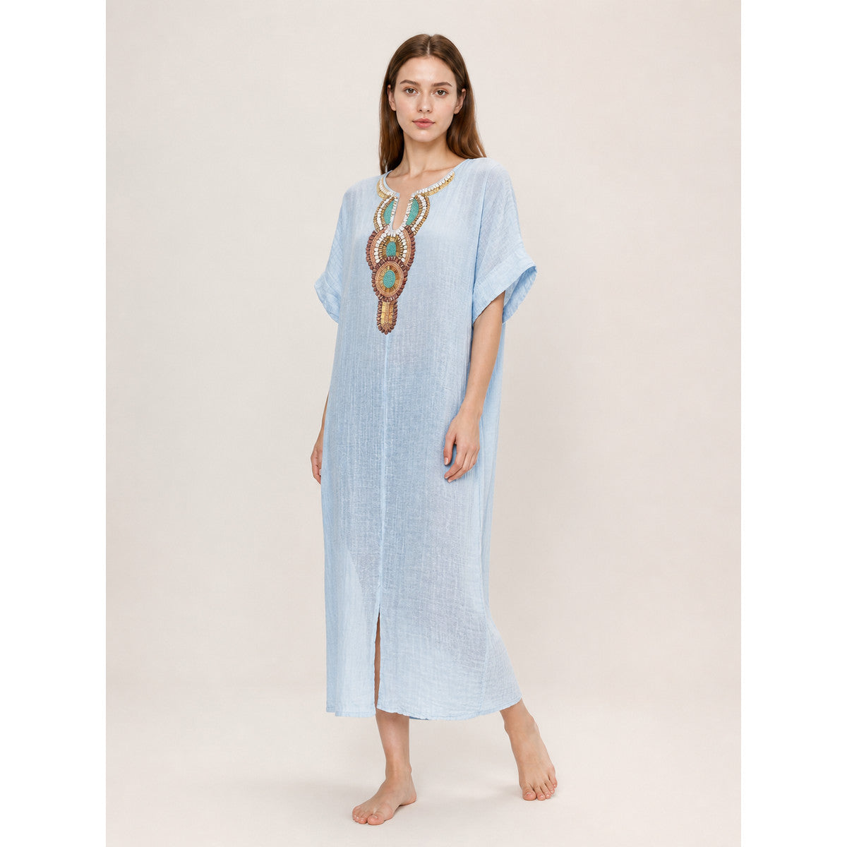 Loose-Fit Embroidered Midi Dress with Short Sleeves Costume Dresses detail