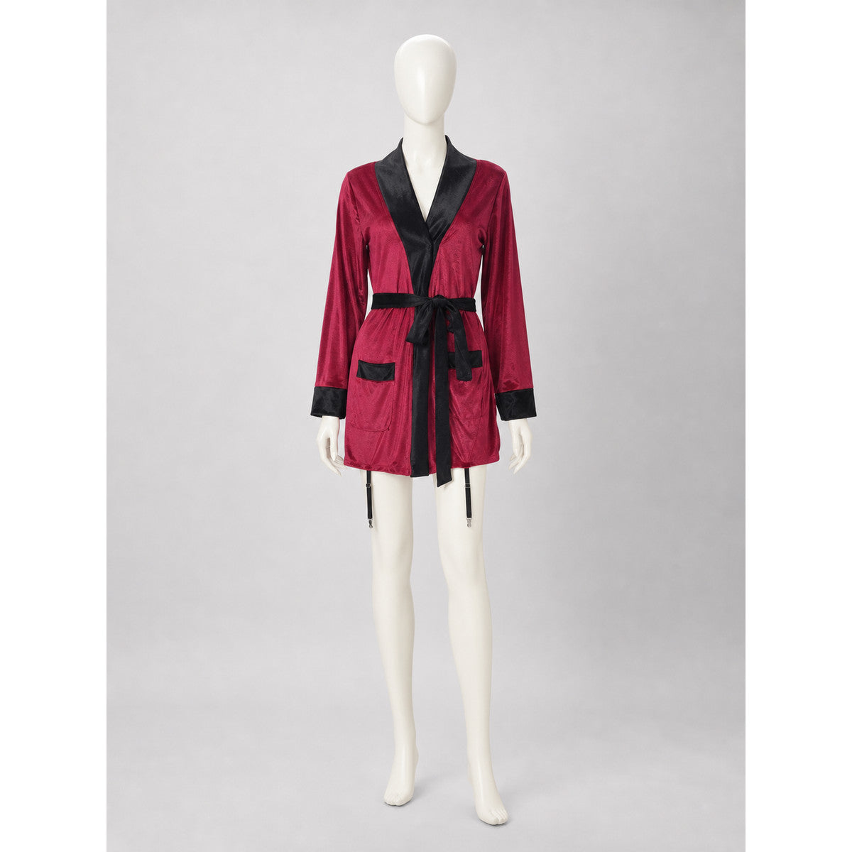 The captain costume is designed in the style of a professional maritime uniform and is suitable for creating a look for carnival events, themed parties, stage performances, and Halloween. The design is based on a burgundy uniform with contr