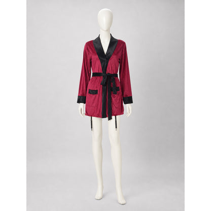 The captain costume is designed in the style of a professional maritime uniform and is suitable for creating a look for carnival events, themed parties, stage performances, and Halloween. The design is based on a burgundy uniform with contr