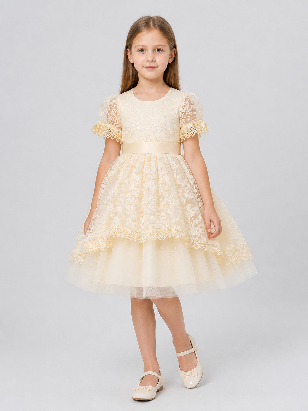Elegant lace dress with a full skirt and bow Costume Dresses detail