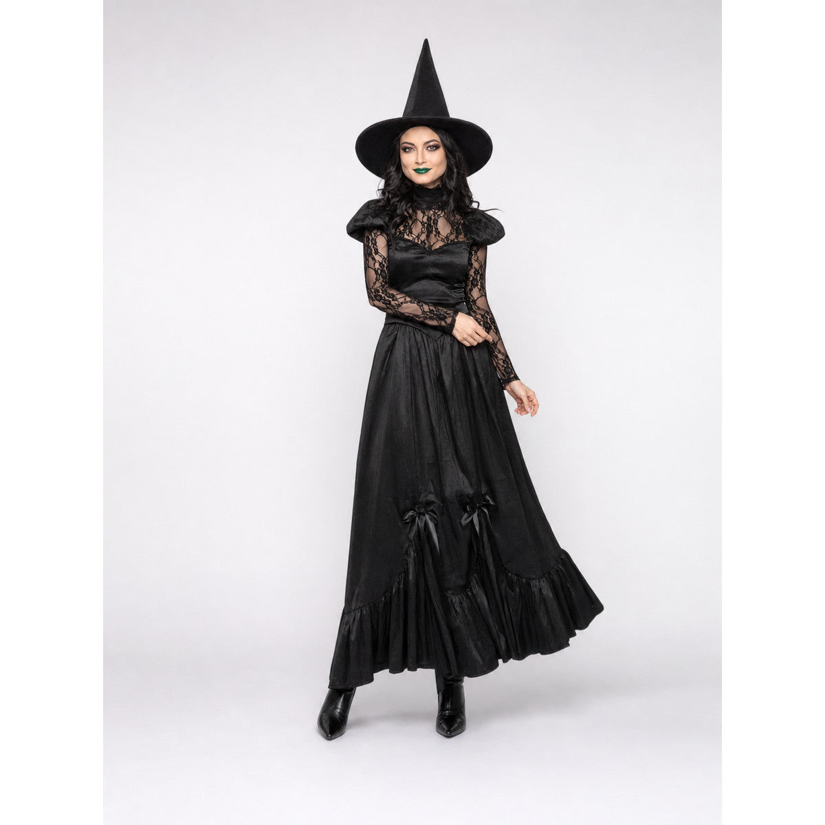 Witch Costume with Hat and Lace