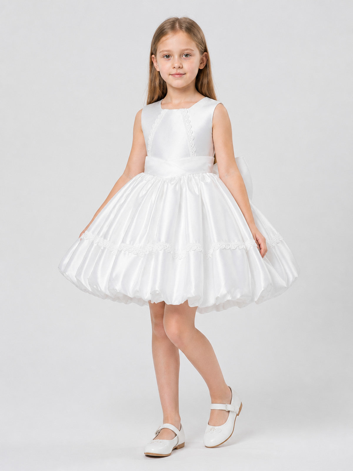 Fluffy White Princess Dress with Lace Costume Dresses detail