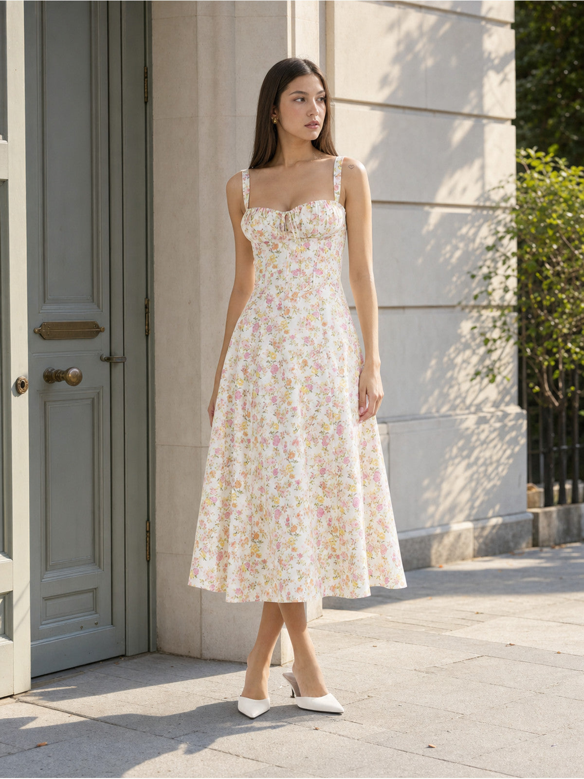 Midi Dress with Wide Straps and Floral Print Costume Dresses detail