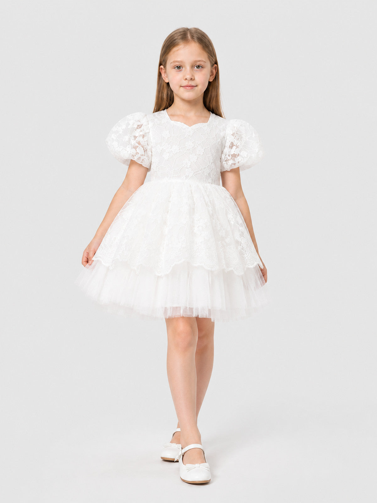 White Princess Dress for Girls with Lace and Full Skirt Costume Dresses detail