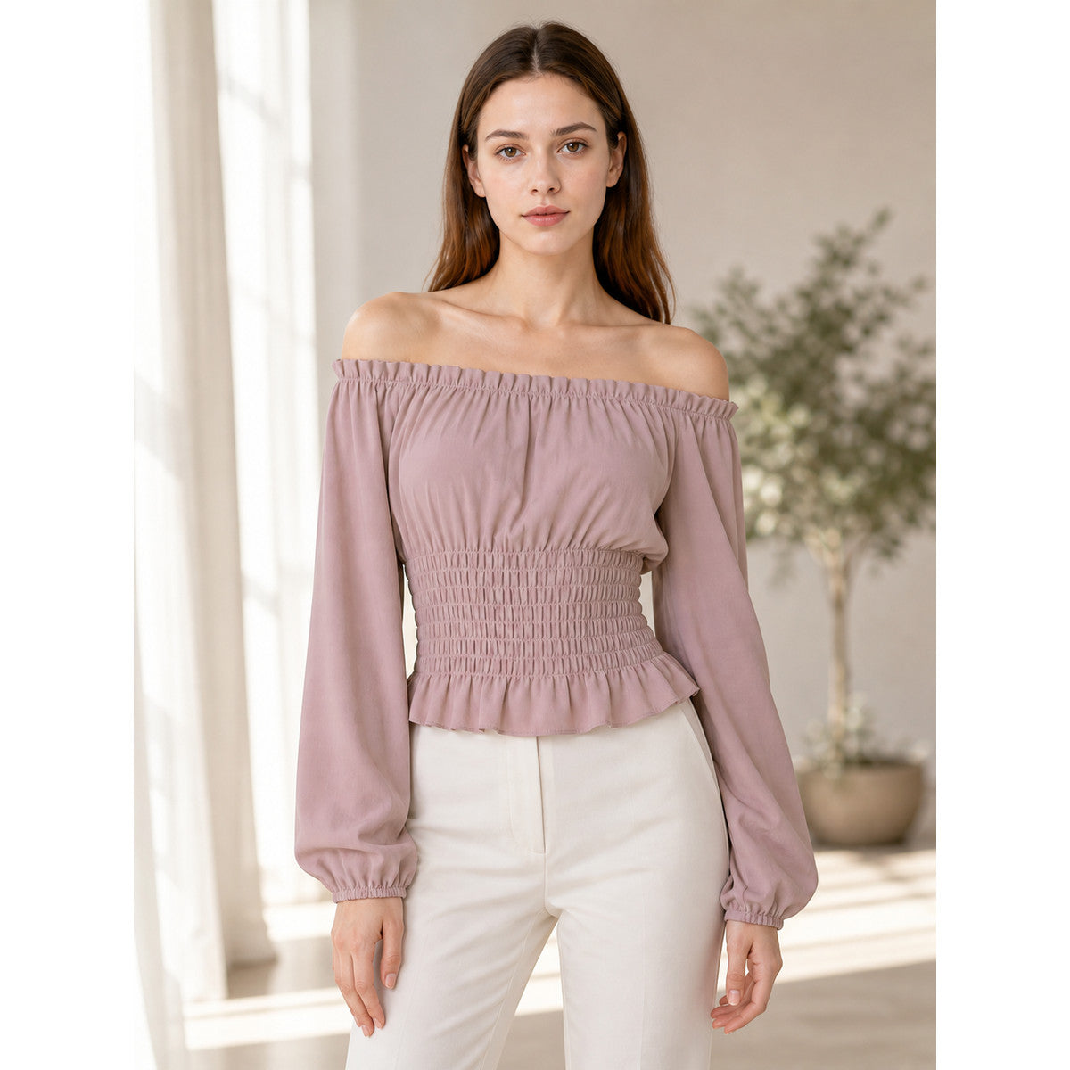 Cropped Blouse with Puff Sleeves and Ruffle