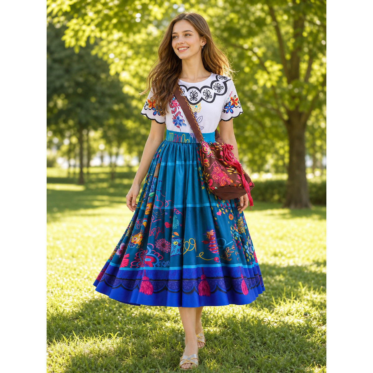 Kids' Halloween cosplay dress for girls lifestyle view