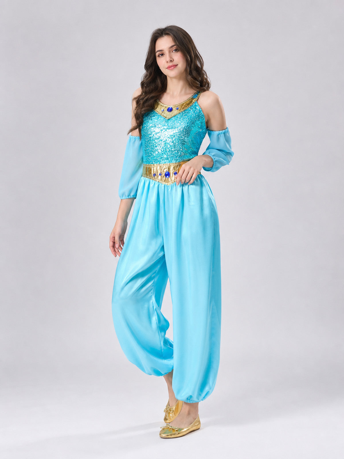 The princess costume is designed in an Arabic style and includes a light blue
