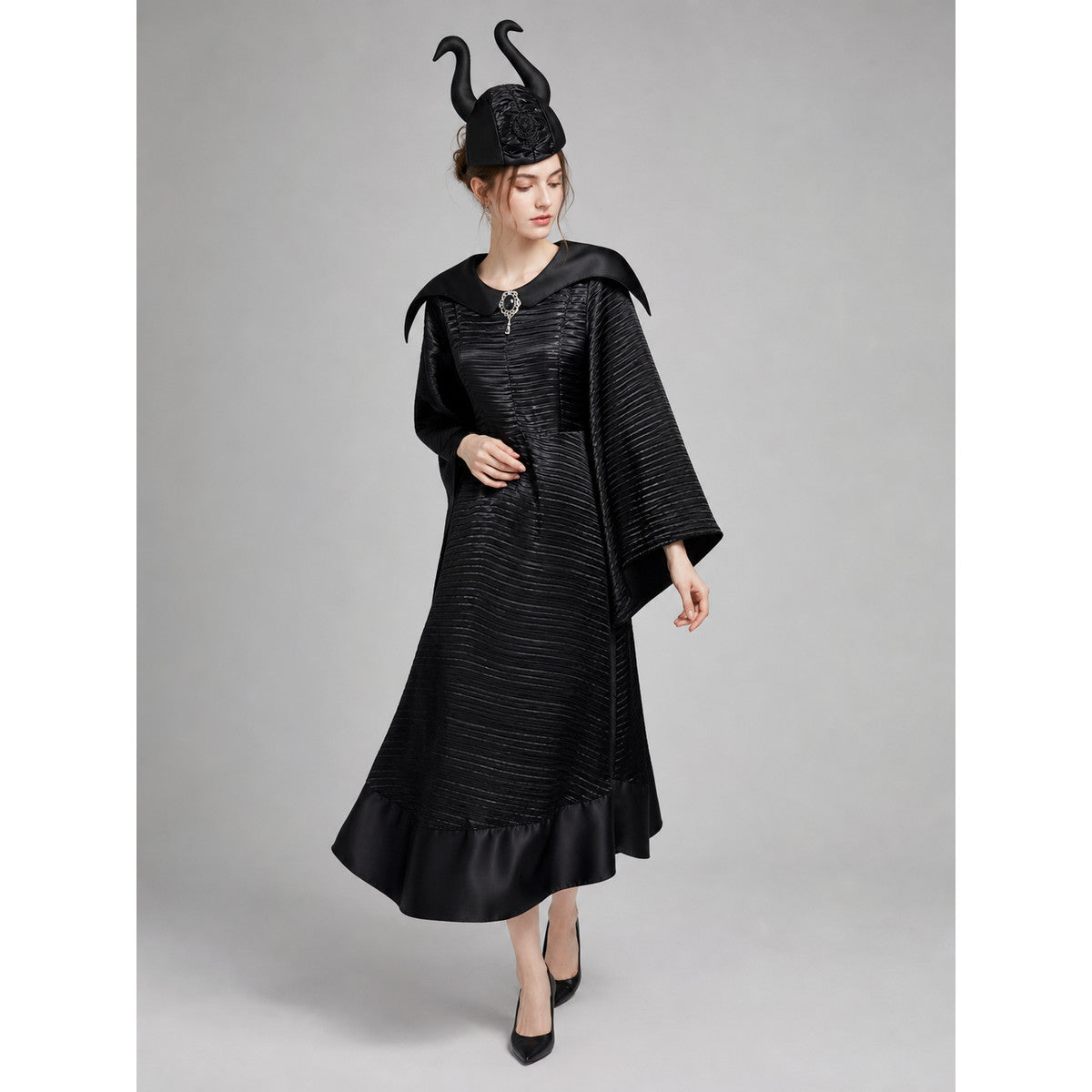 Gothic Cosplay Costume with Dress and Hat