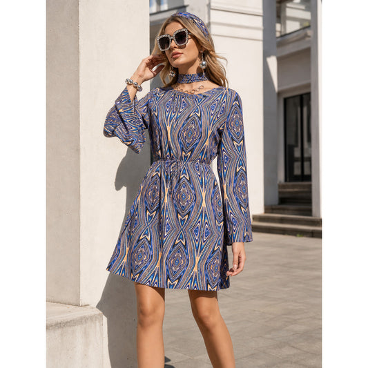 Women's Set: Geometric Print Dress and Hat