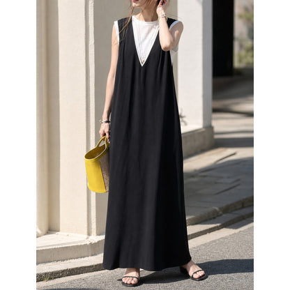 Long Black Sleeveless Dress with V-Neck