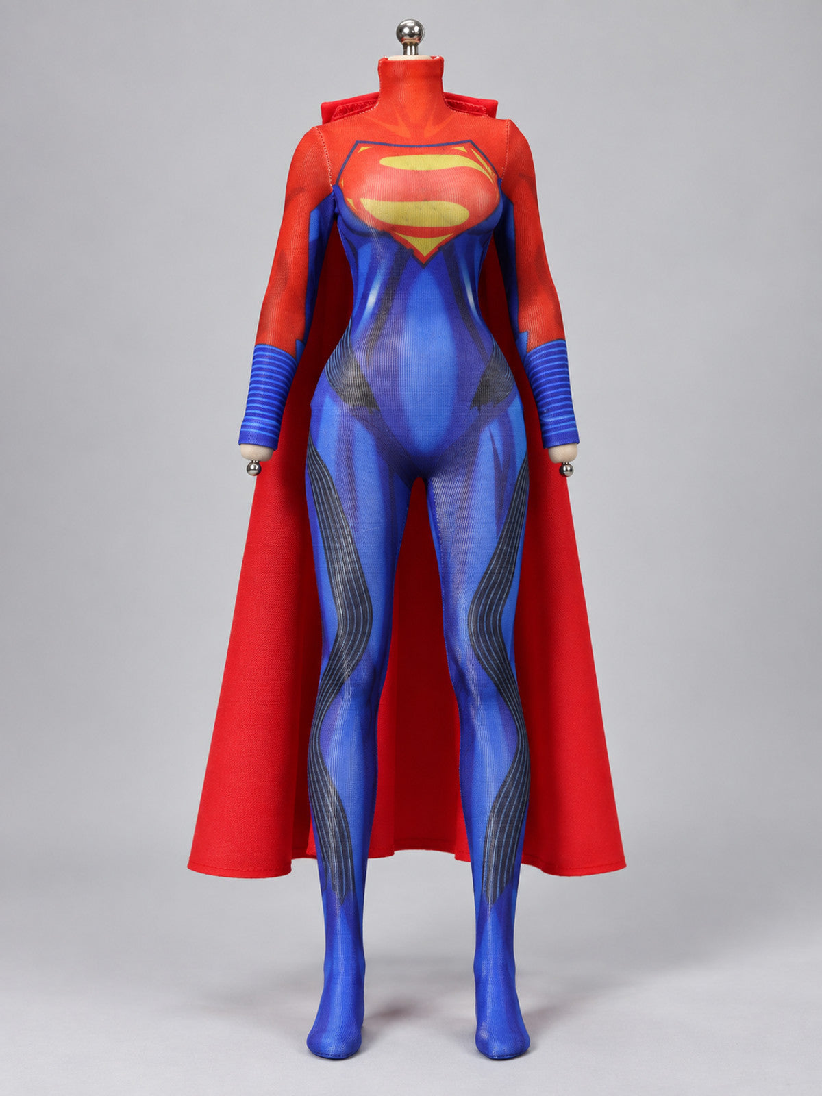 1/6 Doll Costume with Red Cape and Emblem
